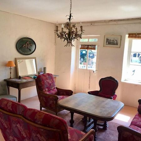 Maison Du Jardinier Epineuil-le-Fleuriel Luaran gambar