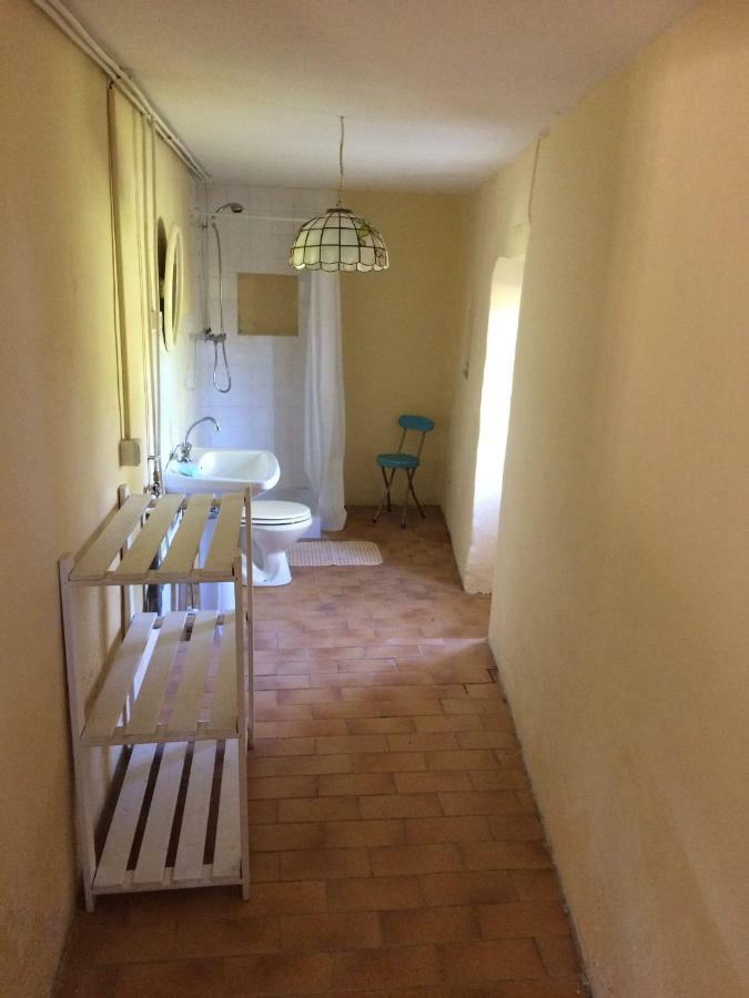Maison Du Jardinier Epineuil-le-Fleuriel Luaran gambar